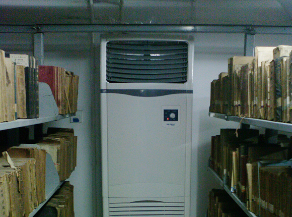 中山大學(xué)圖書(shū)館的除濕機(jī)安裝位置