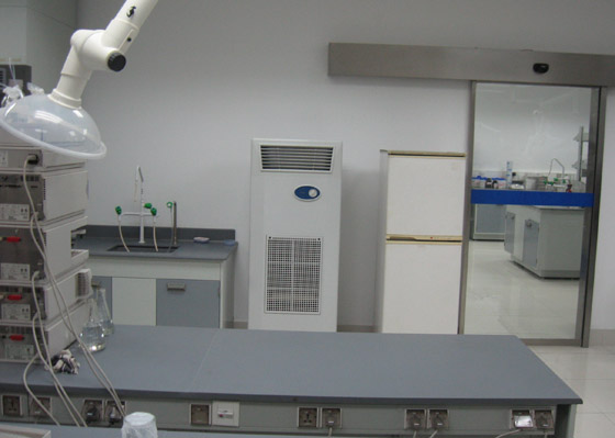 儀器分析室的除濕機(jī)