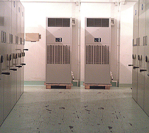 指揮部檔案庫(kù)放置除濕機(jī)2